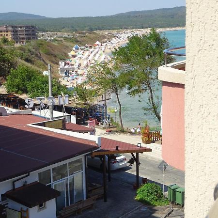 Dobrevi Guest House Primorsko Exterior photo